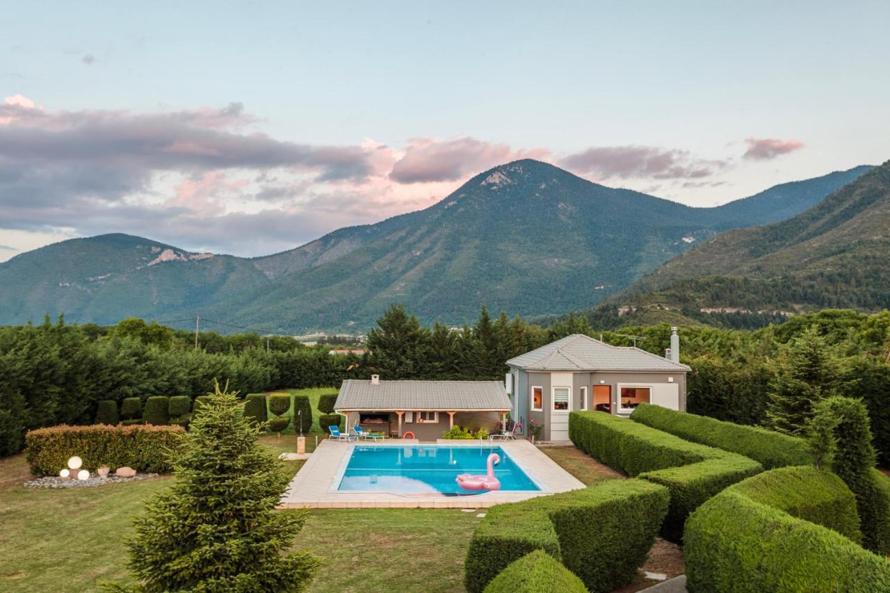 Villa Stymfalia - Luxury Mansion With Private Pool Karteri  Экстерьер фото