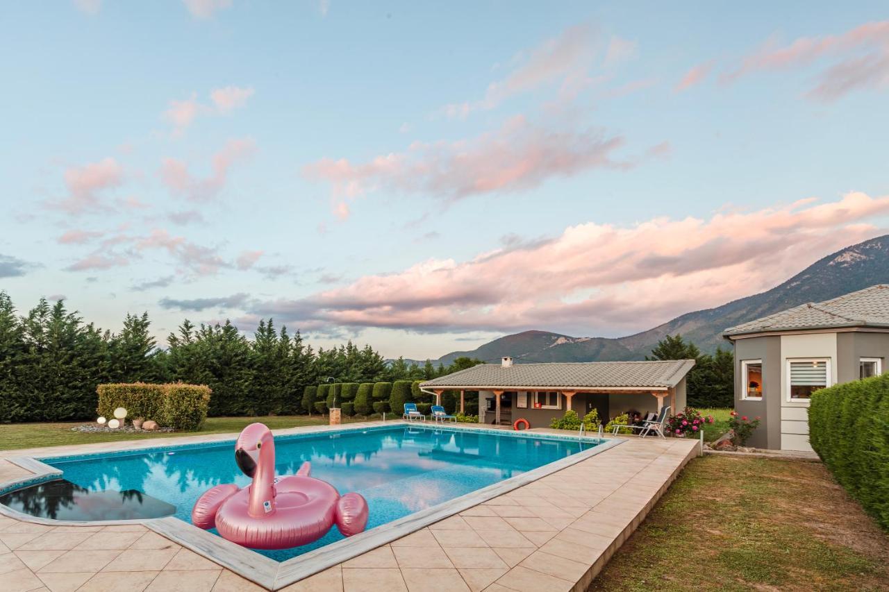 Villa Stymfalia - Luxury Mansion With Private Pool Karteri  Экстерьер фото